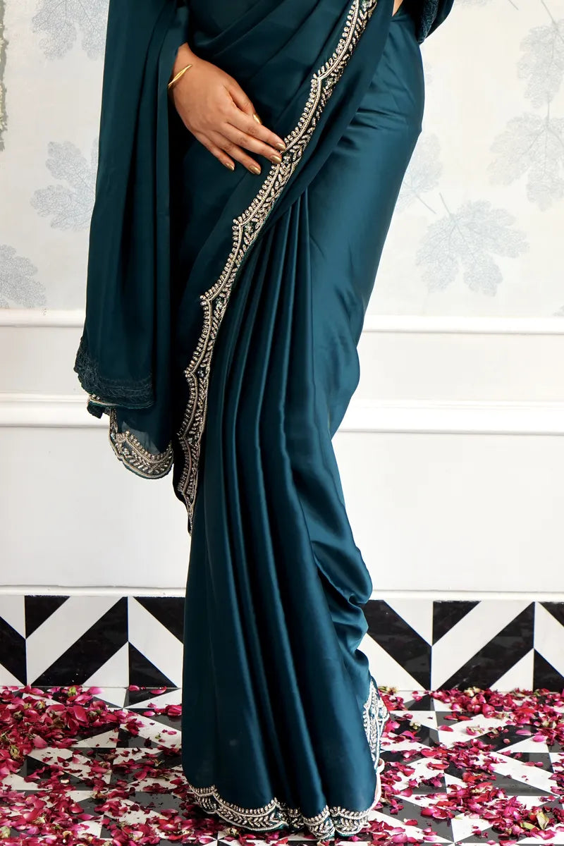 GREEN COLOR CREPE SILK SAREE