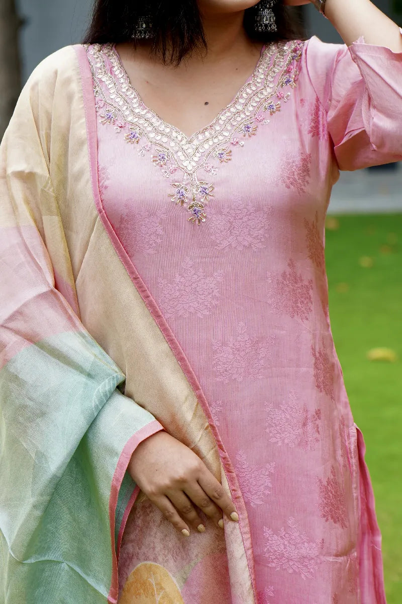 BABY PINK COLOR V NECK KURTI SET