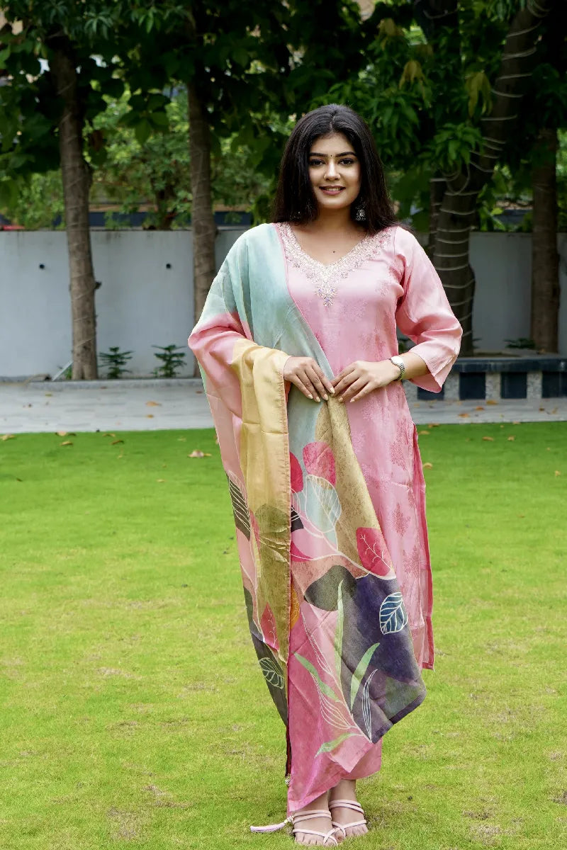 BABY PINK COLOR V NECK KURTI SET