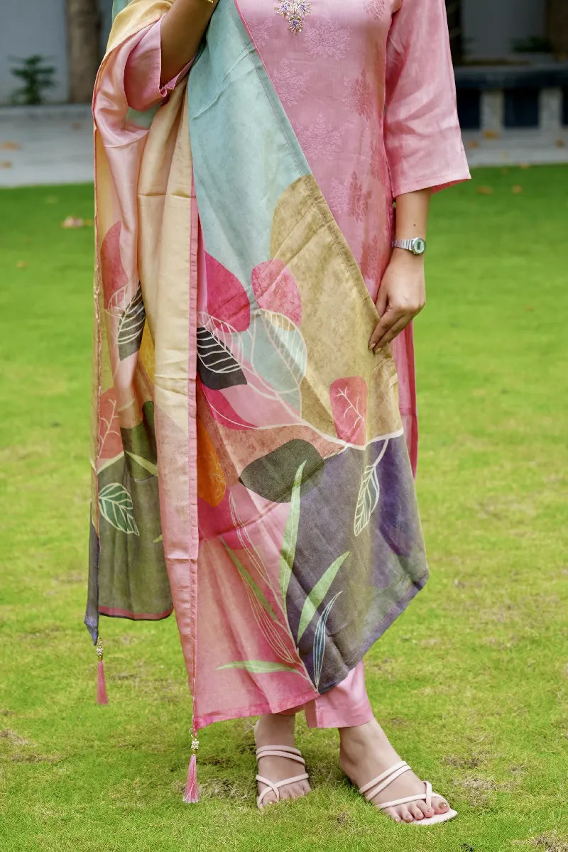 BABY PINK COLOR V NECK KURTI SET
