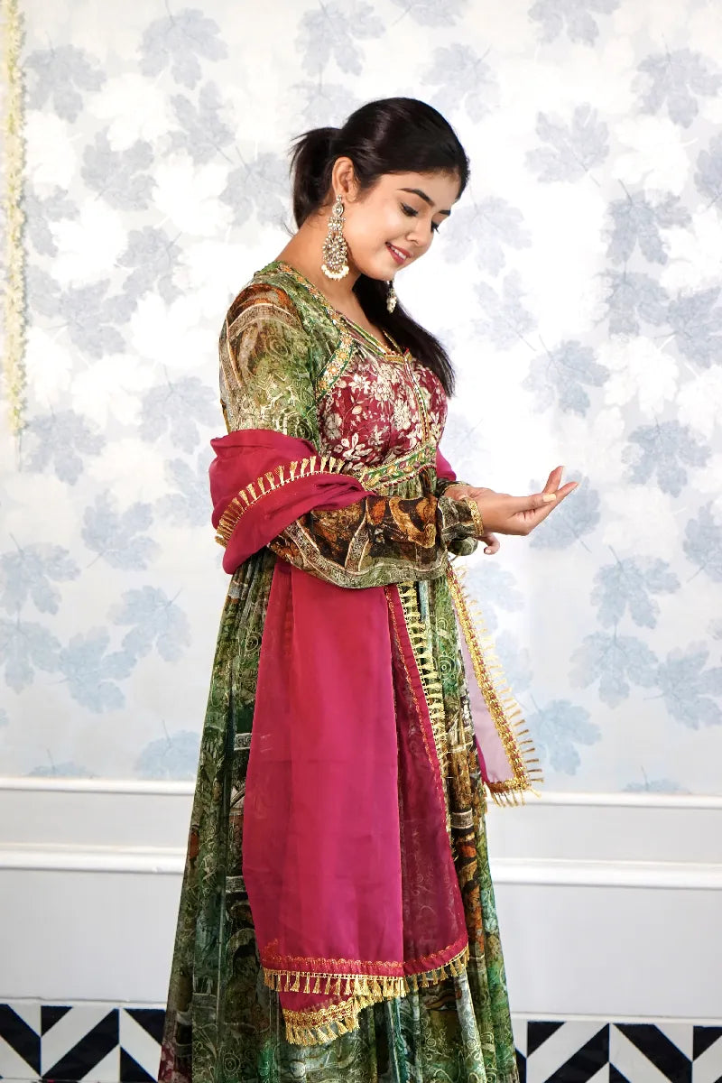 NOORANI ADAA -TRADITIONAL BANARASI ANARKALI
