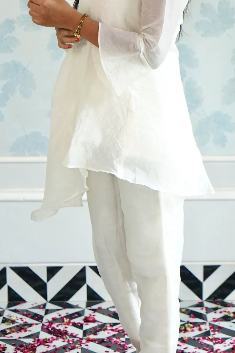 IVORY ELEGANCE LAYERED CORD SET WITH PEARL EMBELLISHMENTS