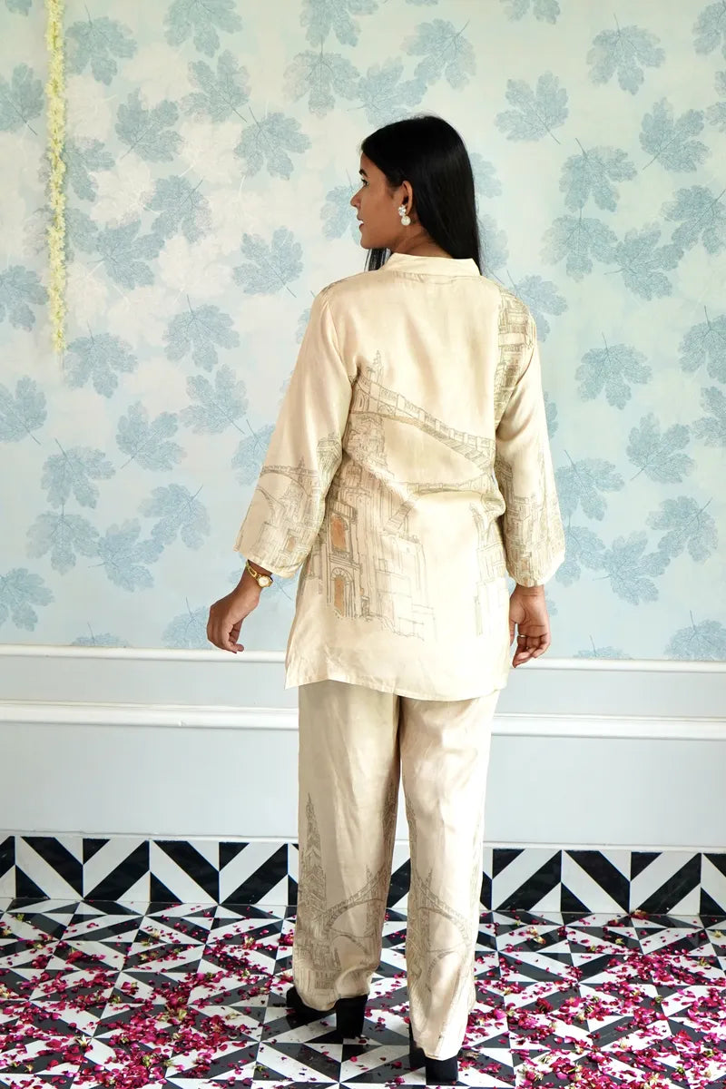 HERITAGE CHARM: HAND-PAINTED BEIGE KURTA SET
