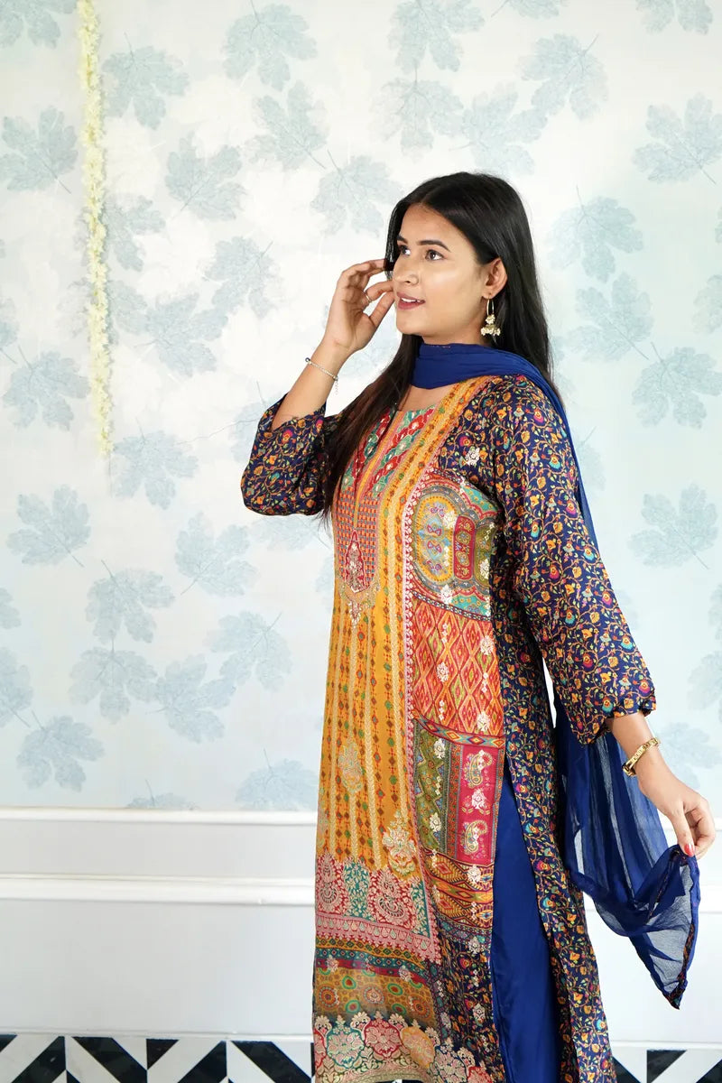 GOLDEN HOUR GLAM – MUSTARD BANARASI WITH NAVY ACCENTS