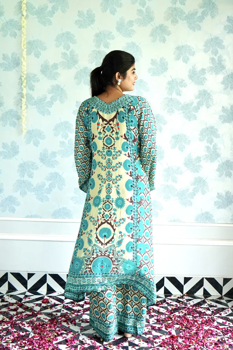 TURQUOISE AND CREAM PRINTED KURTA SET WITH ETHNIC FLORAL MOTIFS & STATEMENT SLEEVES