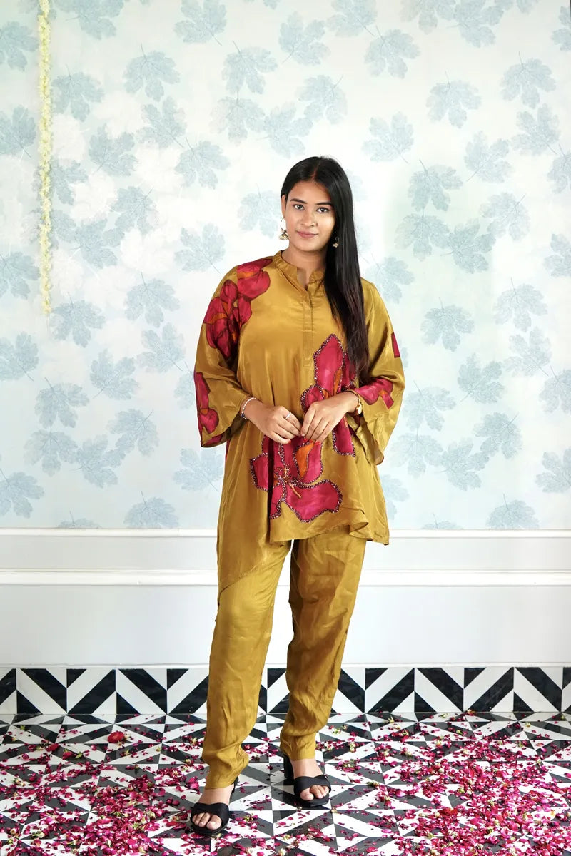 MUSTARD HAND-PAINTED FLORAL KURTA SET WITH STATEMENT SLEEVES