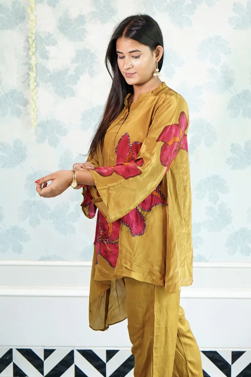 MUSTARD HAND-PAINTED FLORAL KURTA SET WITH STATEMENT SLEEVES