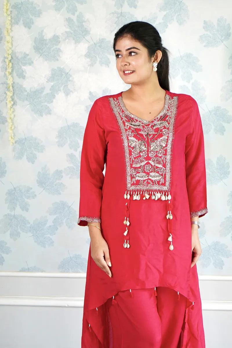 ROSY PINK EMBROIDERED KURTA SET WITH SHELL TASSEL DETAILING