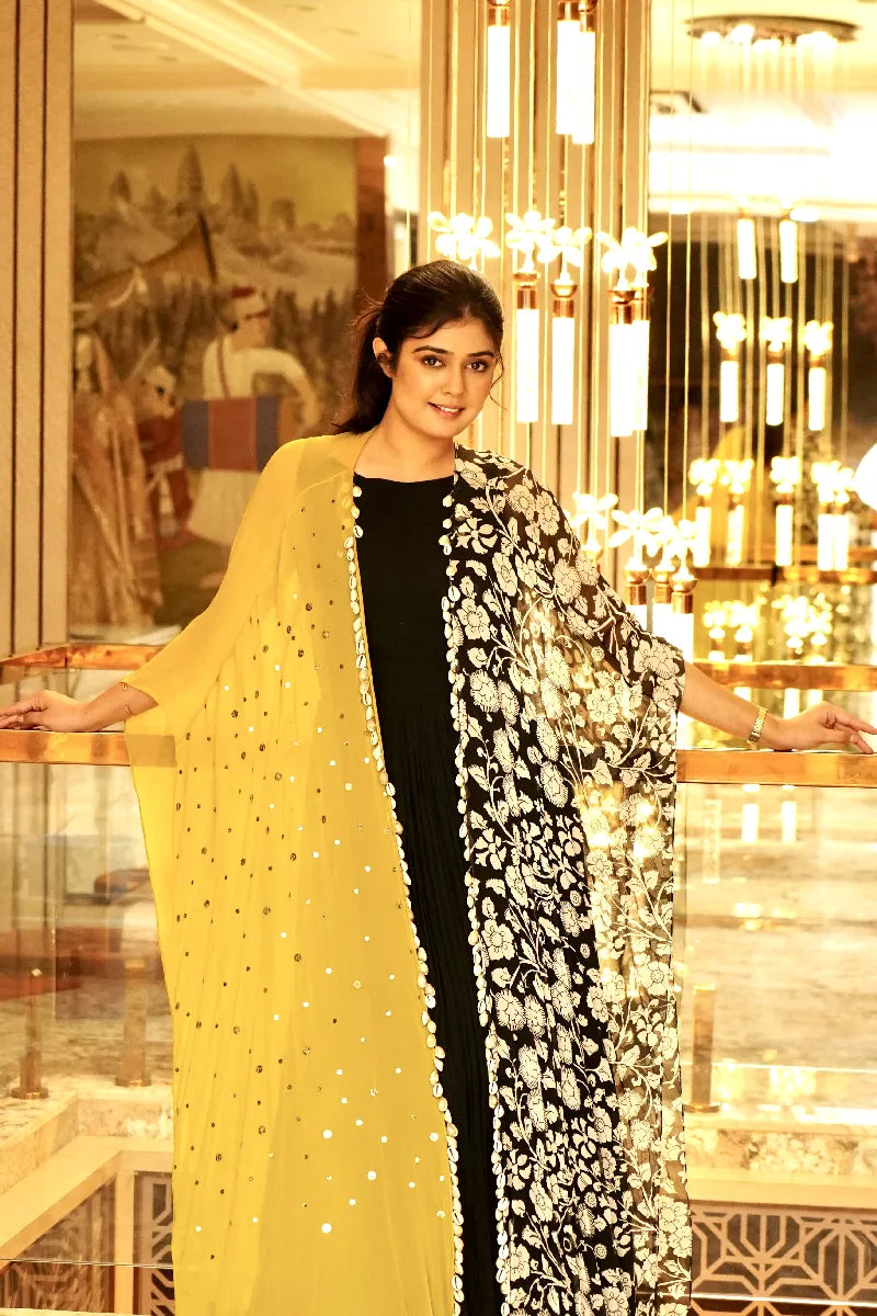 BLACK AND YELLOW COLOR GOWN