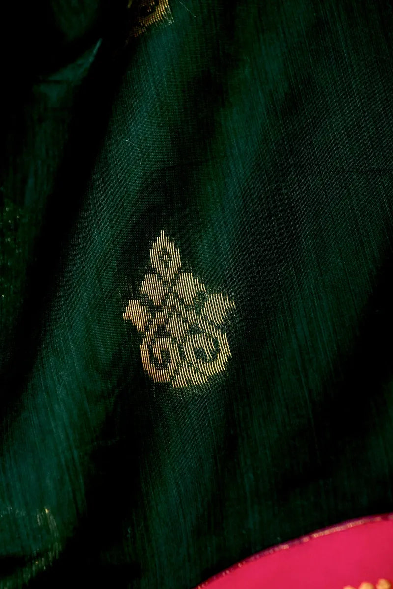 BANARASI BOTTLE GREEN COLOR SIKO COTTON SAREE