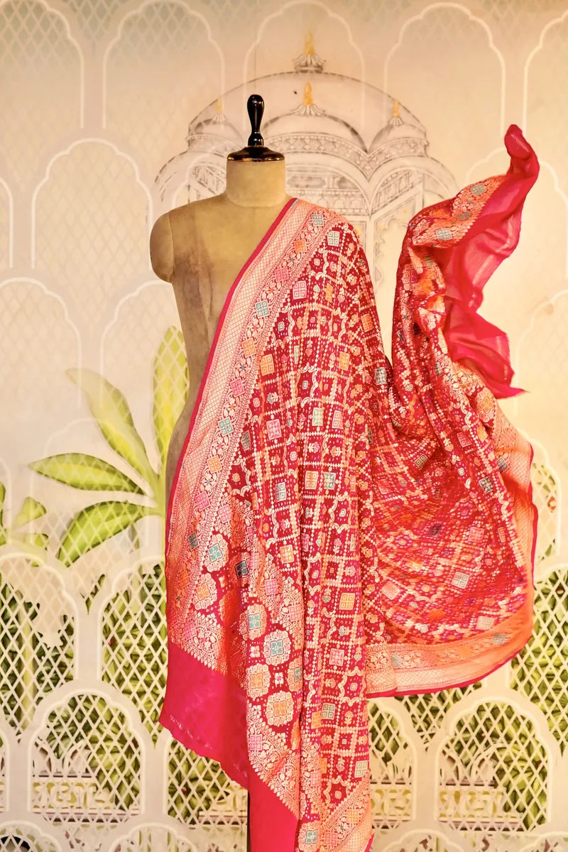 PURE HANDLOOM RANI COLOR KHADDI BANDHANI DUPATTA