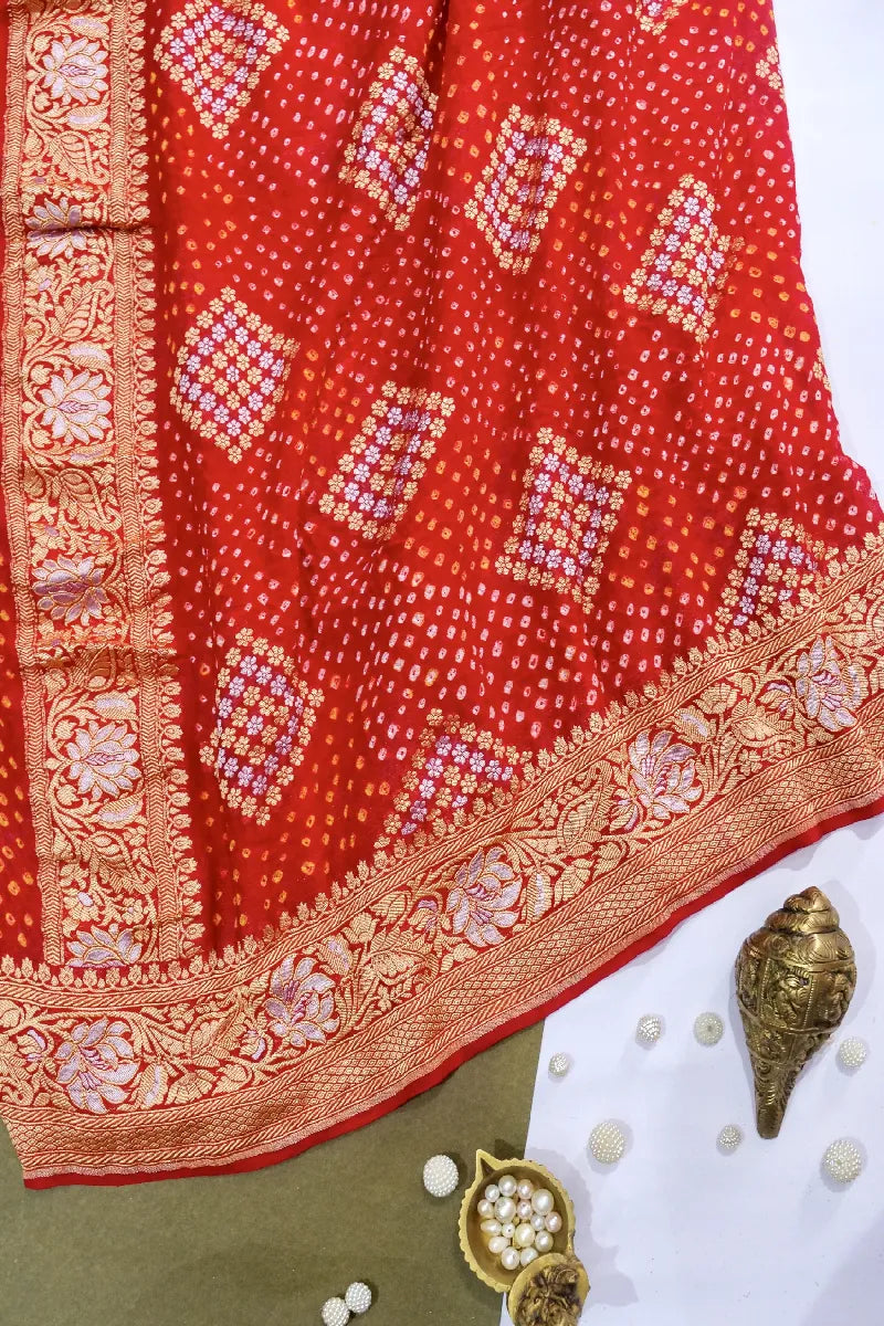 RED COLOR PURE HANDLOOM KHADDI GEORGETTE BANDHANI SAREE