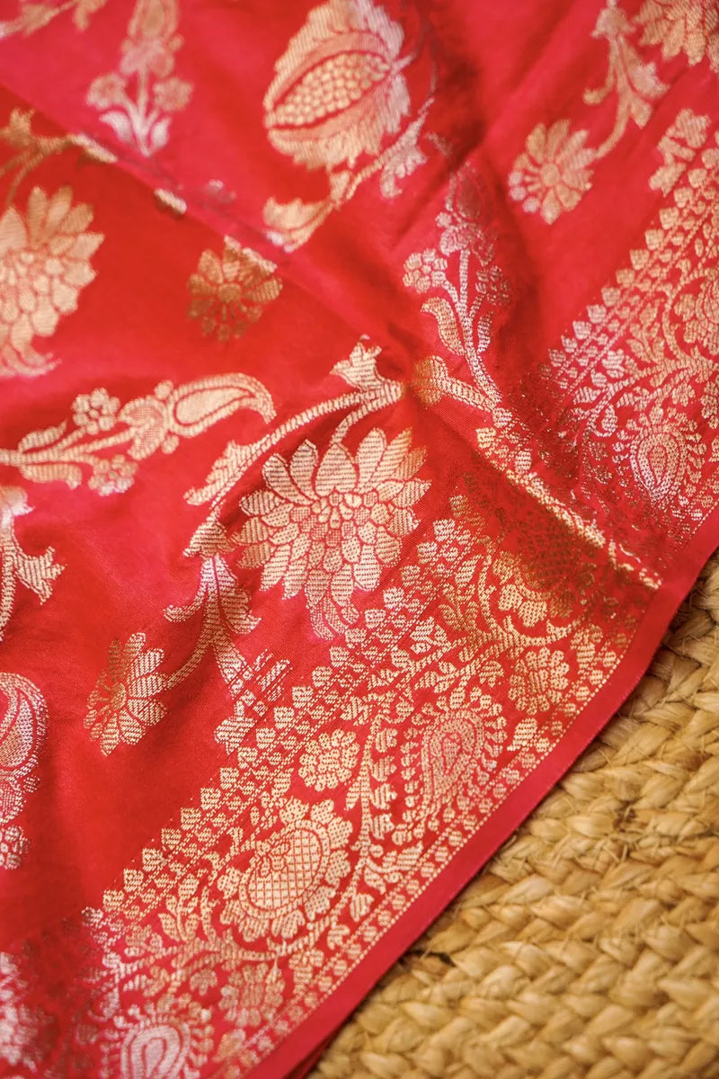 BANARASI SILK GAJARI PINK COLOR UNSTITCHED SUIT MATERIAL