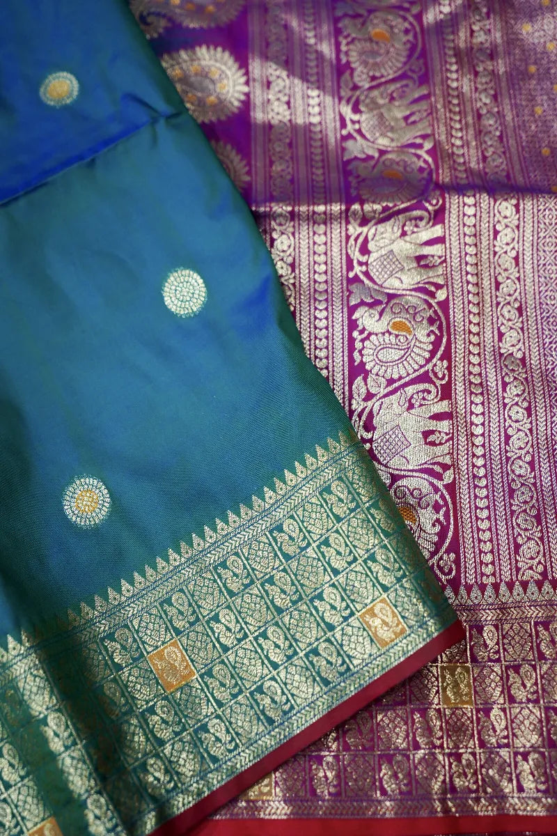 Lakmi Saree Ghar – The Cultural Hub Saree Store in Varanasi