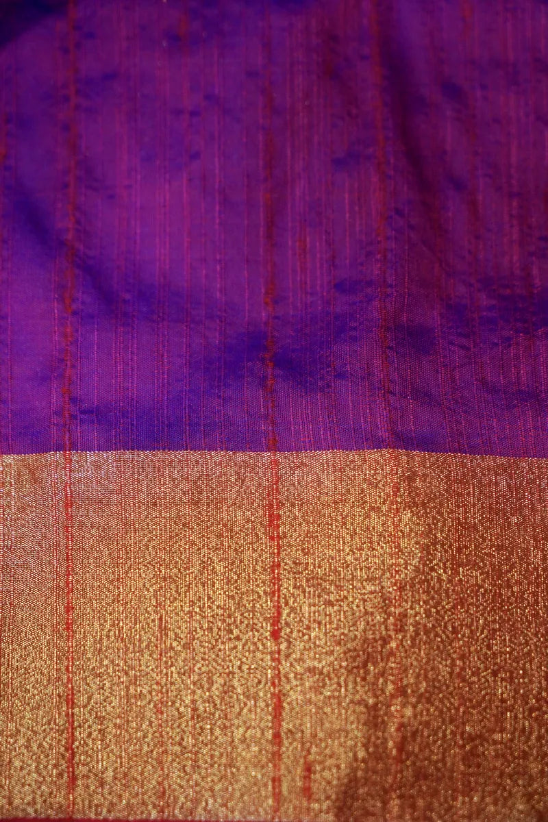 Saree Store in Varanasi Delivering Heritage in Every Thread – Lakmi Saree Ghar