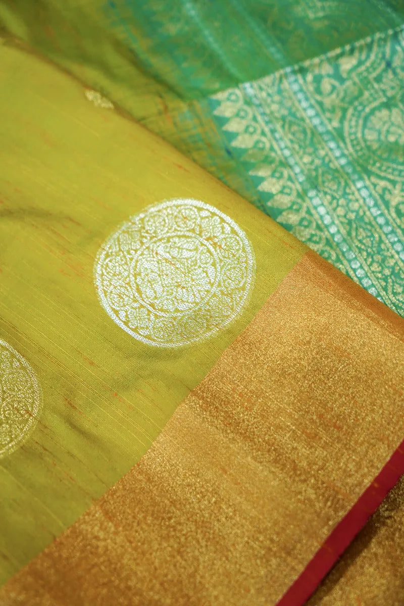 Saree Store in Varanasi with Exclusive Pure Zari Sarees – Lakmi Saree Ghar