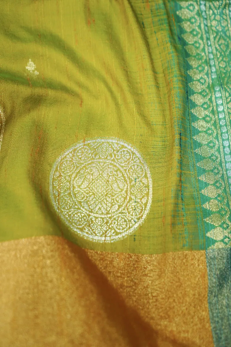 Saree Store in Varanasi Where Elegance Begins – Lakmi Saree Ghar