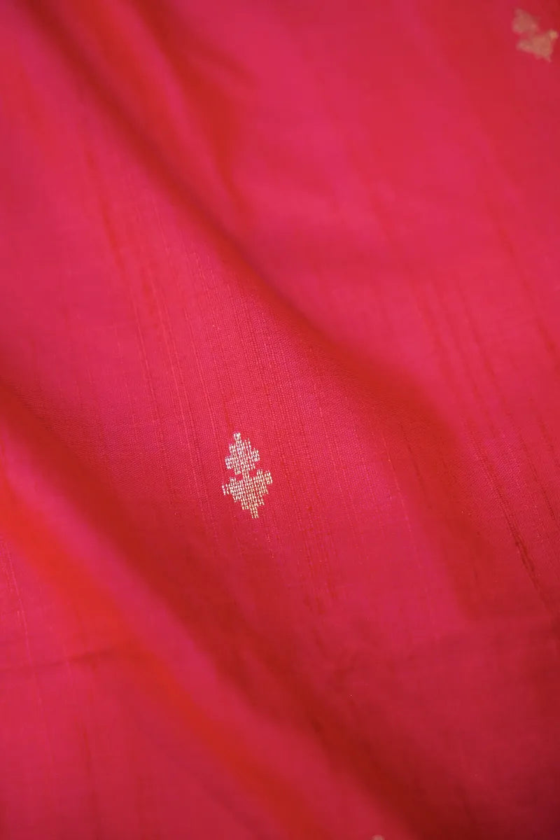 Lakmi Saree Ghar – Varanasi Saree Store That Defines Elegance
