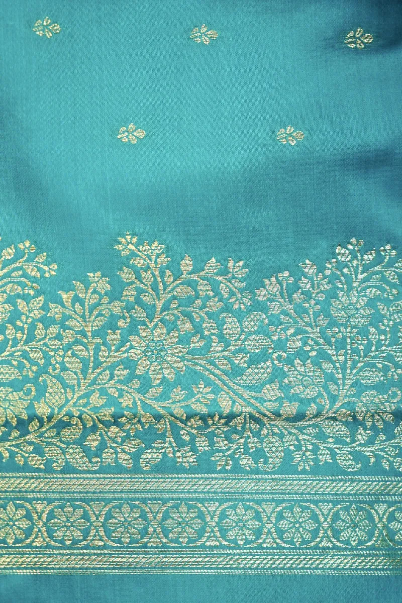 Exclusive Banarasi Collection at Lakmi Saree Ghar – Saree Store in Varanasi
