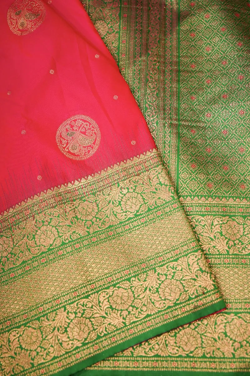 Saree Store in Varanasi Offering Custom Banarasi Designs – Lakmi Saree Ghar