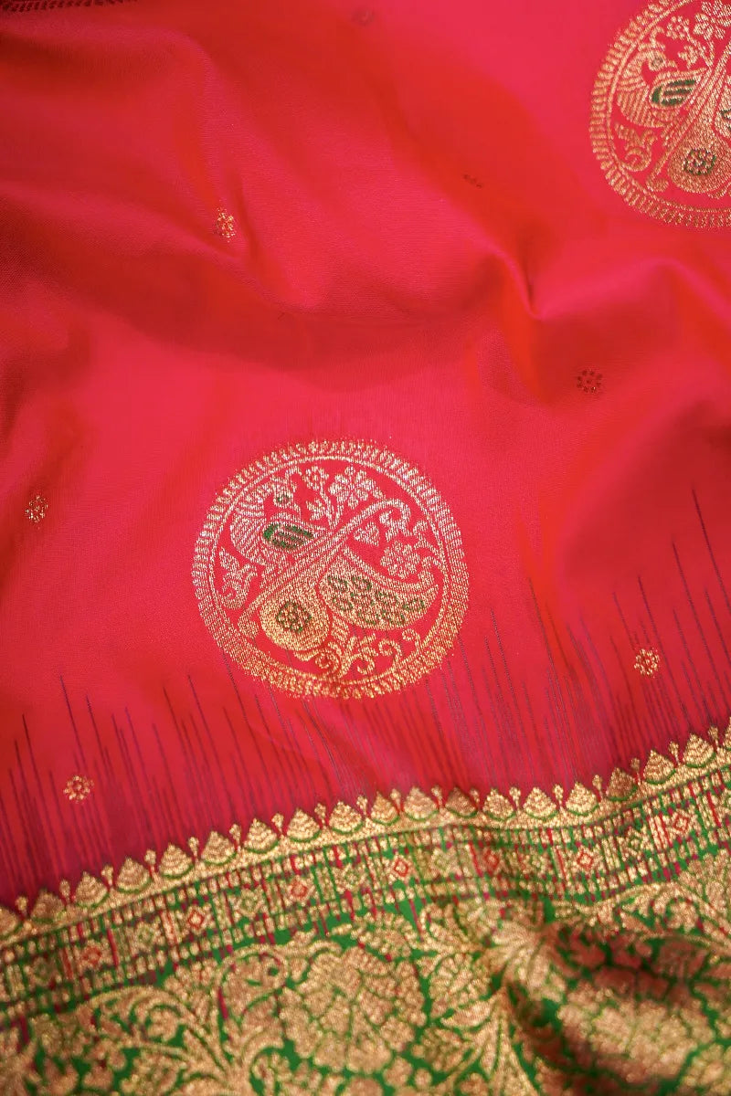 Saree Store in Varanasi with Handcrafted Silk Elegance – Lakmi Saree Ghar