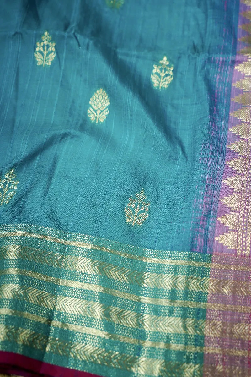 Lakmi Saree Ghar: A Heritage Saree Store in Varanasi for Pure Banarasi Fans