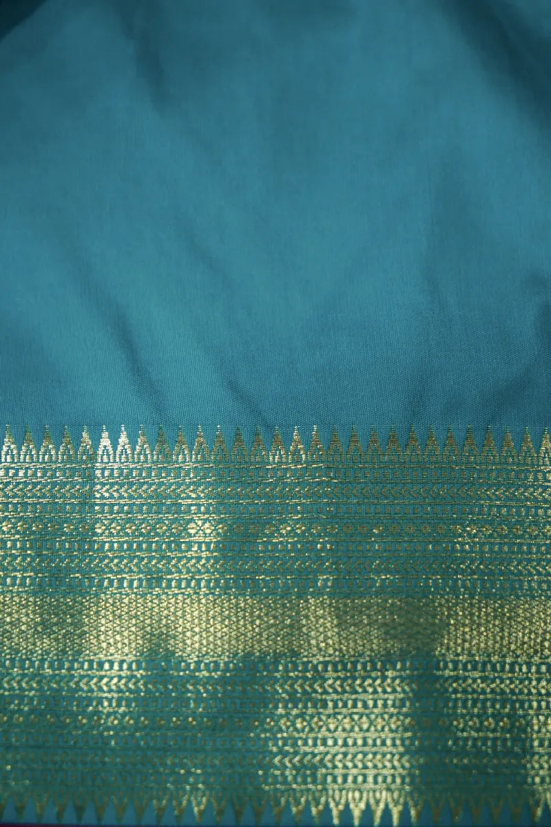 PISTA GREEN COLOR BANARASI SILK SAREE