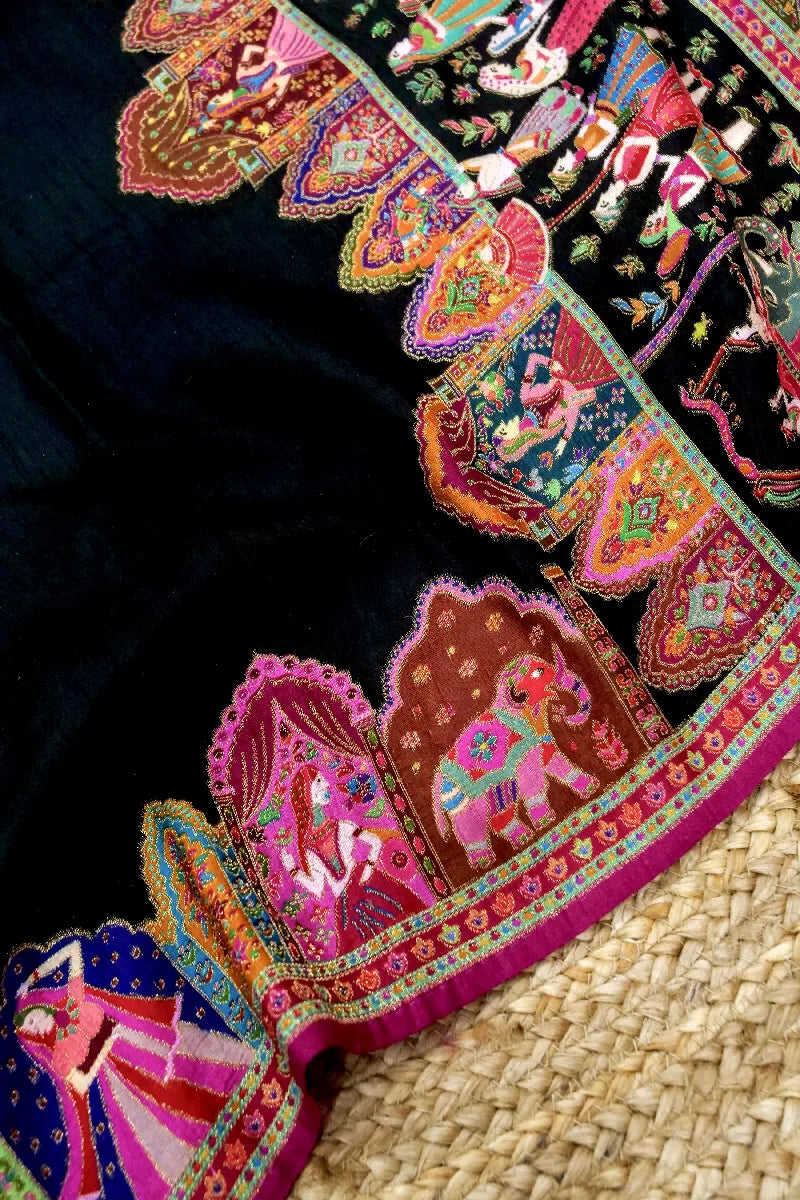 Laxmi_Sarees_Varanasi_0011187457