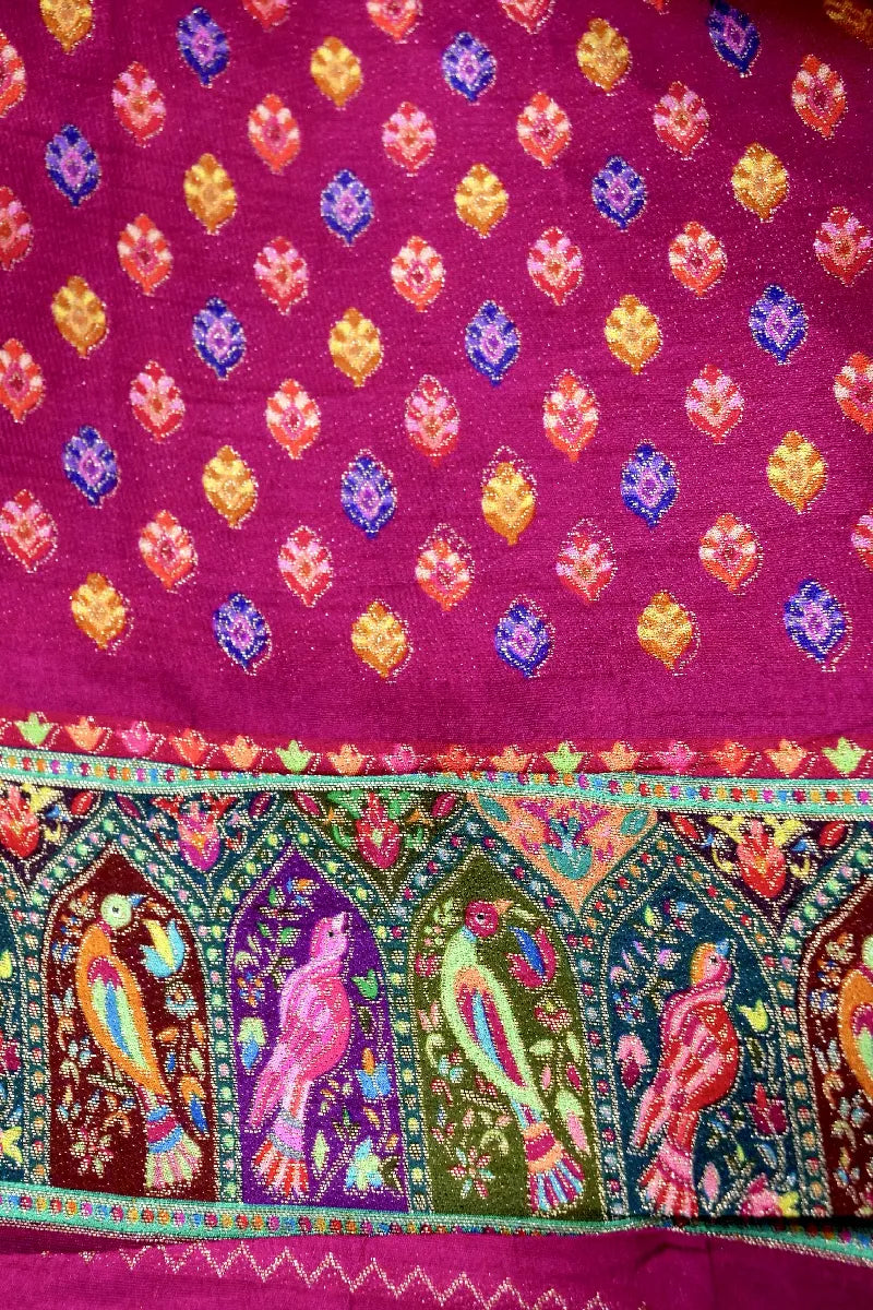 Laxmi_Sarees_Varanasi_0011187457
