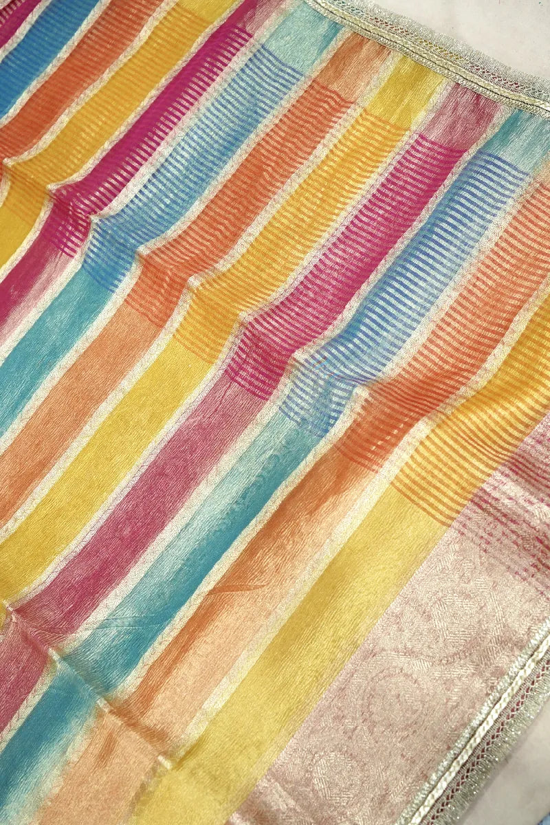 Laxmi_Sarees_Varanasi_0011103580