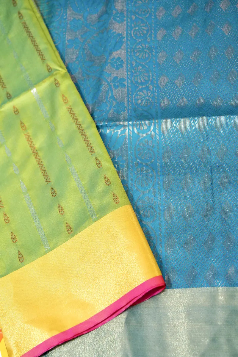 Laxmi_Sarees_Varanasi_0011117765