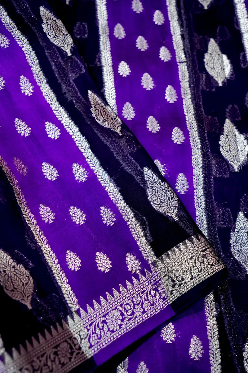 Laxmi_Sarees_Varanasi_0011163496
