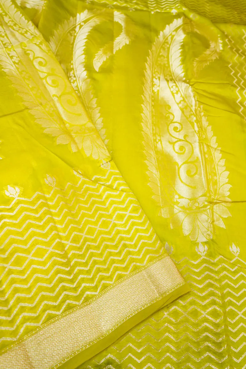 Laxmi_Sarees_Varanasi_0011163571