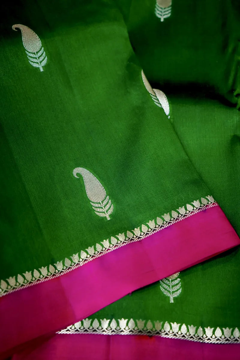 Laxmi_Sarees_Varanasi_0011163600