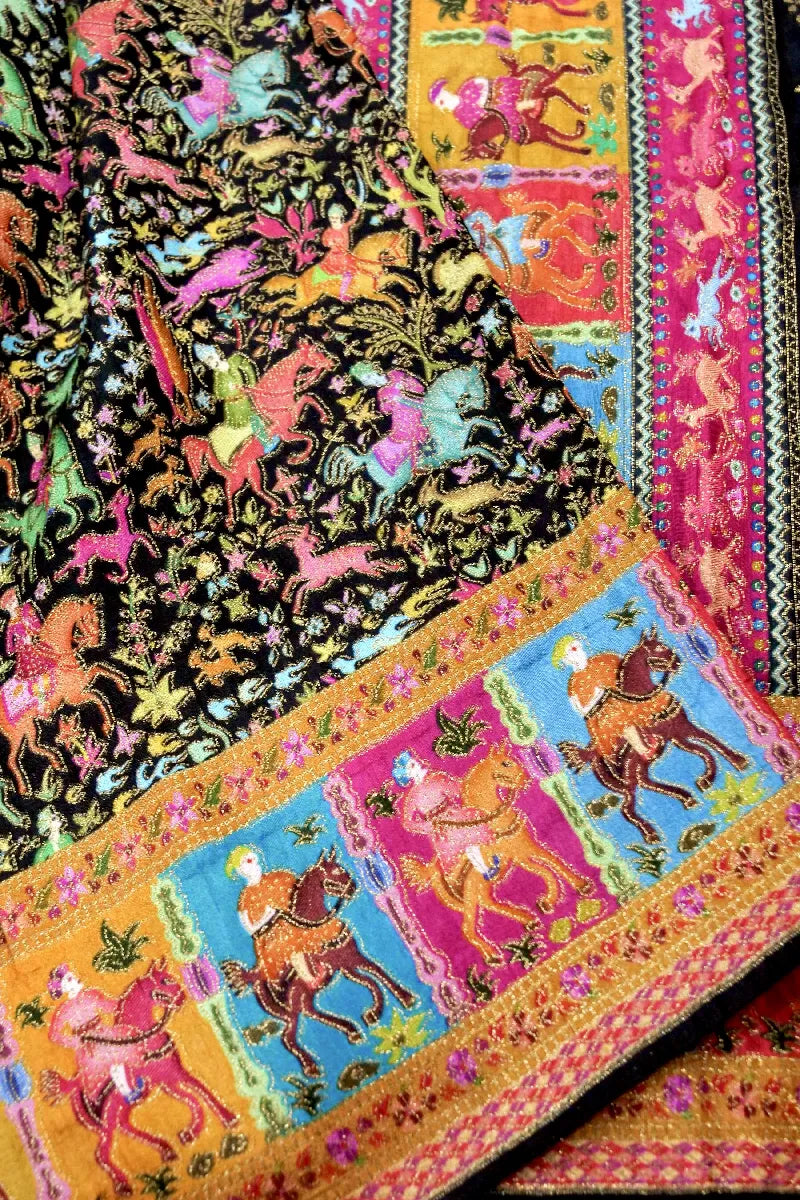 Laxmi_Sarees_Varanasi_0011187408