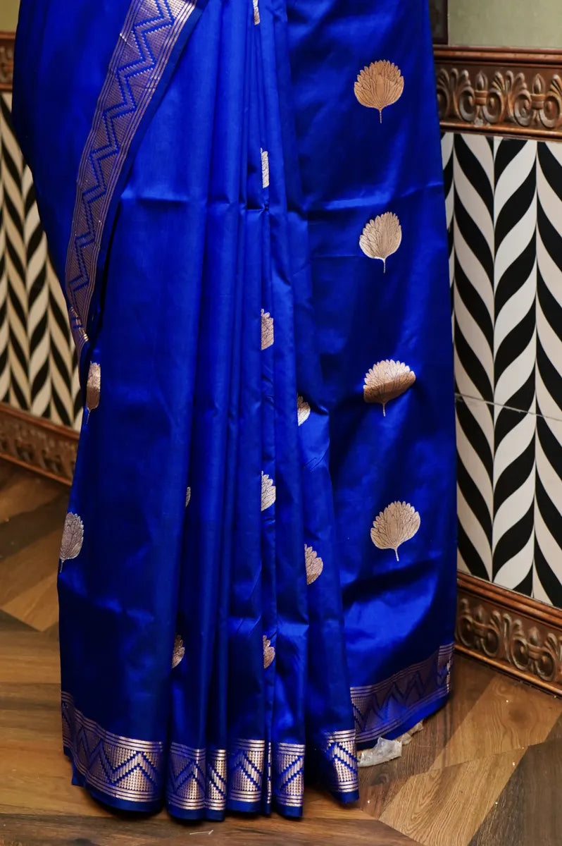Laxmi_Sarees_Varanasi_001941289