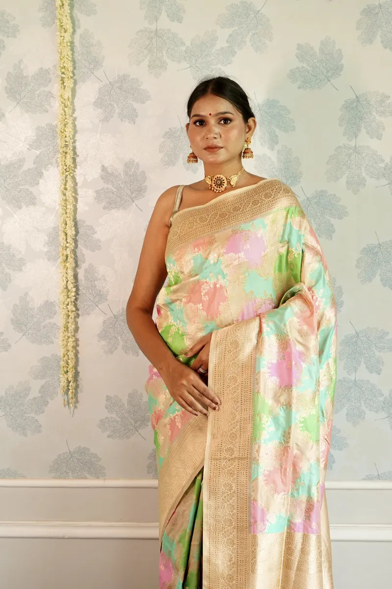 Laxmi_Sarees_Varanasi_001995137
