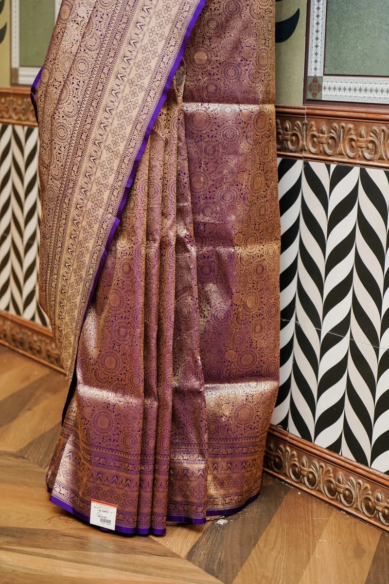 Laxmi_Sarees_Varanasi_002157340