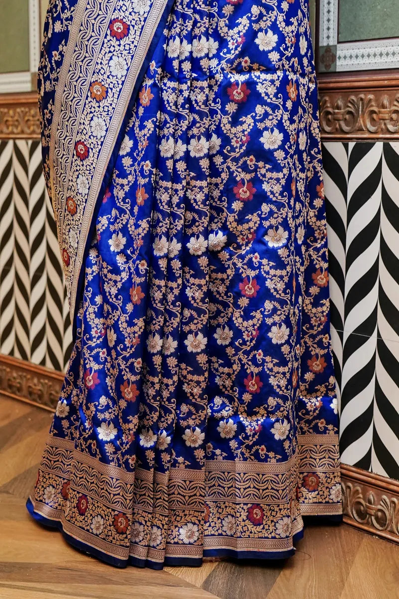 Laxmi_Sarees_Varanasi_002157346