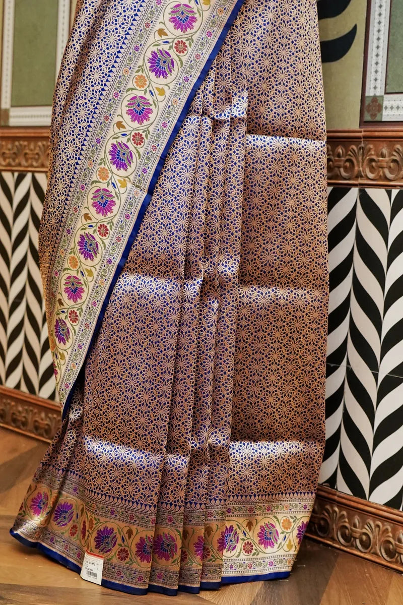 Laxmi_Sarees_Varanasi_002157351