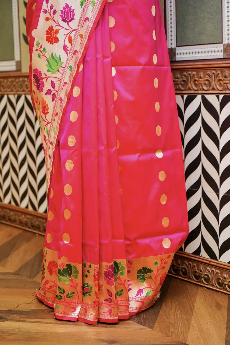 Laxmi_Sarees_Varanasi_496498