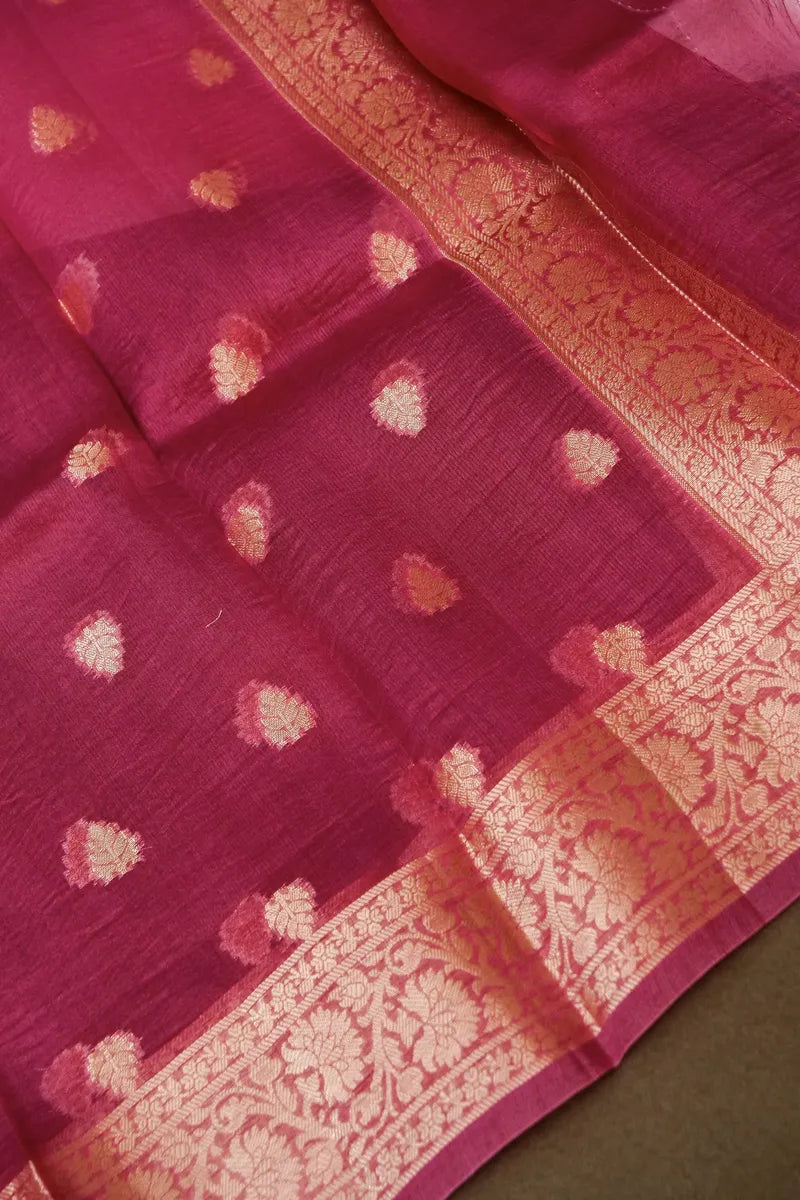 Laxmi_Sarees_Varanasi_0011047269