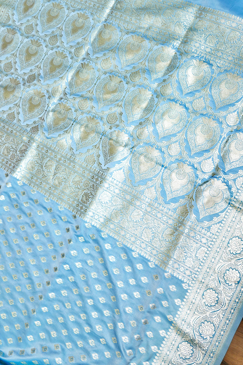 PESTLE SKY BLUE WITH SILVER ZARI Product Information
Product code
0011049750(101-V-40)
Fabric
Banarasi silk
Saree Colour
Pestle Sky Blue
Blouse
Pestle Sky Blue
Care instructiPESTLE SKY BLUESaree
