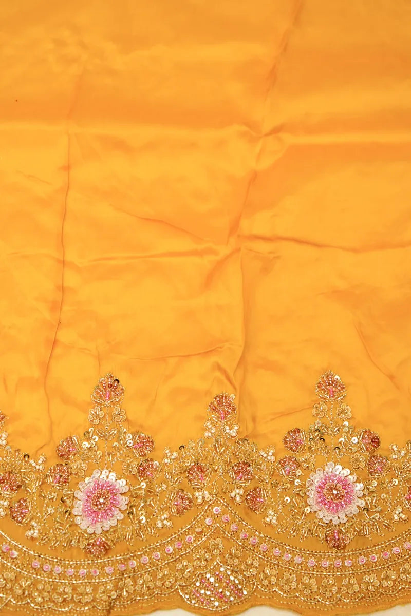 Laxmi_Sarees_Varanasi_0011060283