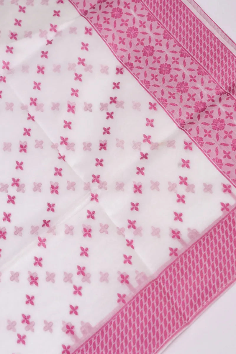Laxmi_Sarees_Varanasi_0011067027