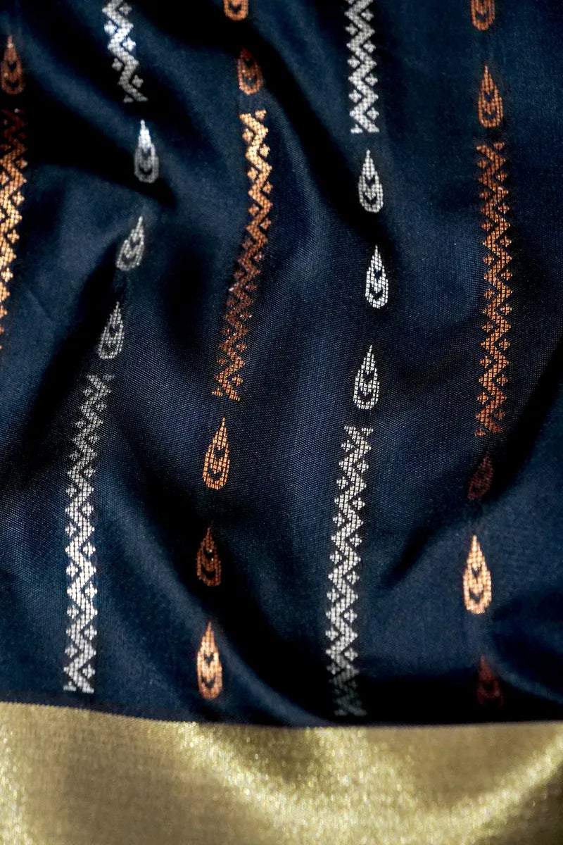 Laxmi_Sarees_Varanasi_0011117768