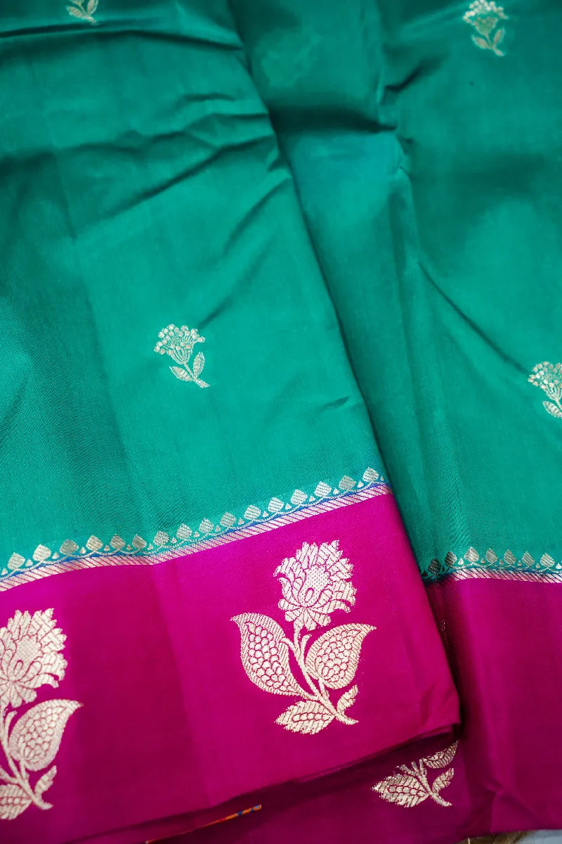Laxmi_Sarees_Varanasi_0011163494