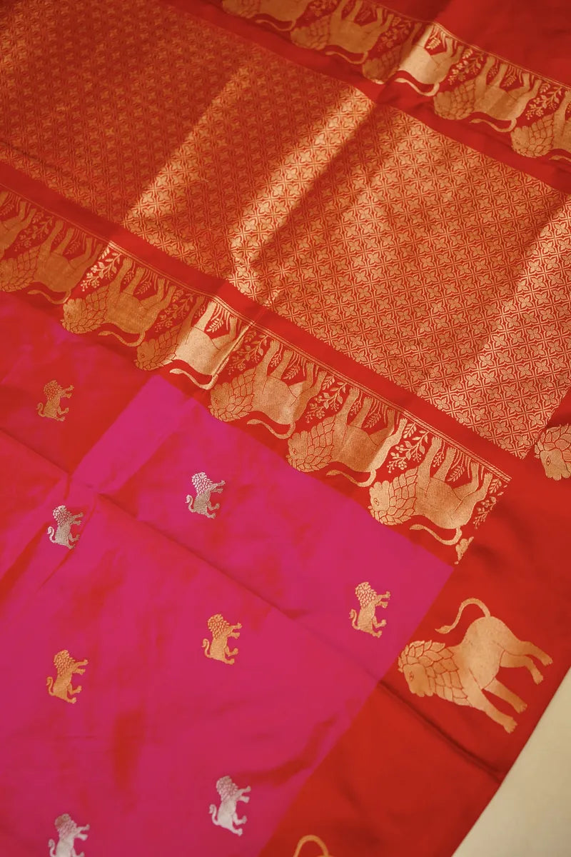 Laxmi_Sarees_Varanasi_001865919