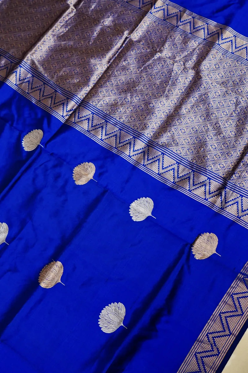 Laxmi_Sarees_Varanasi_001941289