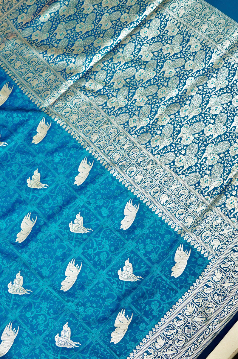 Laxmi_Sarees_Varanasi_001951817